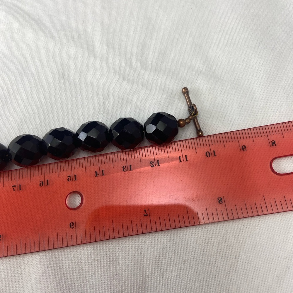 Handmade Beaded unique bracelet, black faceted‎ beads with copper hardware - Picture 4 of 4